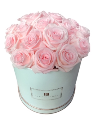 Light Pink Long Lasting Roses in a Box - Dome-Shaped Medium White Round Box Flowers Bouquet
