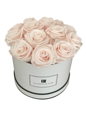 Luxury Baby Pink Roses in a Small Round Gift Box