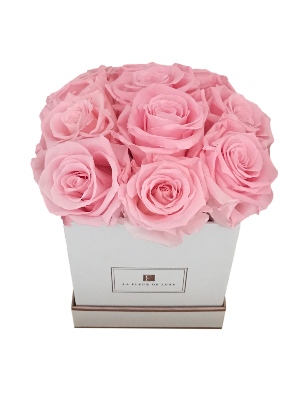 Pink Rose Flowers Bouquet in a X-Small Square White Box